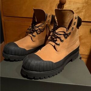 Timberland Wheat and Black Rubber Toe Boots